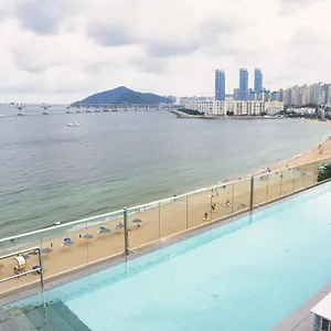 Aqua Palace 4*, Ciudad Metropolitana de Busan Corea del Sur